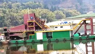 Gold Dredging Equipment - Leader Dredger